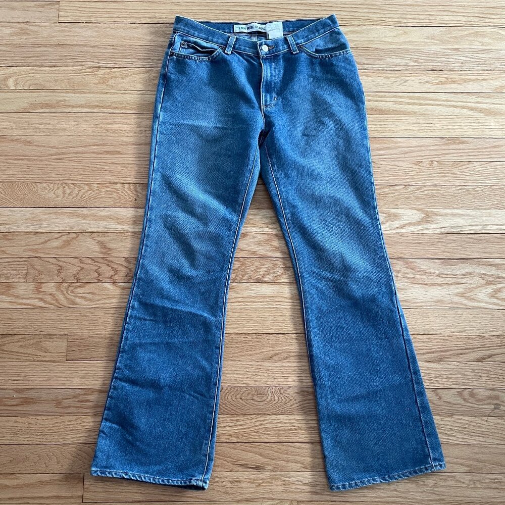 GAP Low Rise Flare Jeans 10 Regular 32.5 inseam Blue Jeans Bell bottom Women's